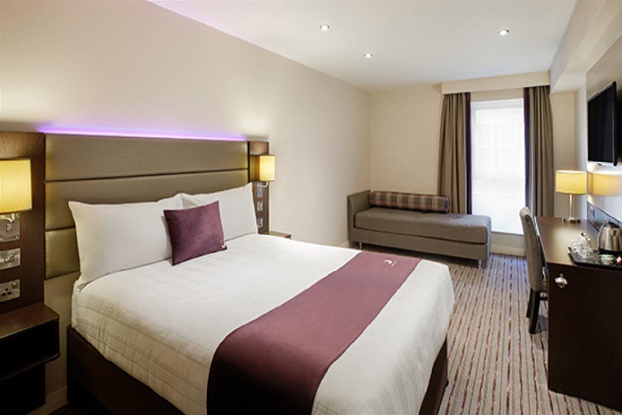 Premier Inn Premier Inn Weymouth Exterior photo
